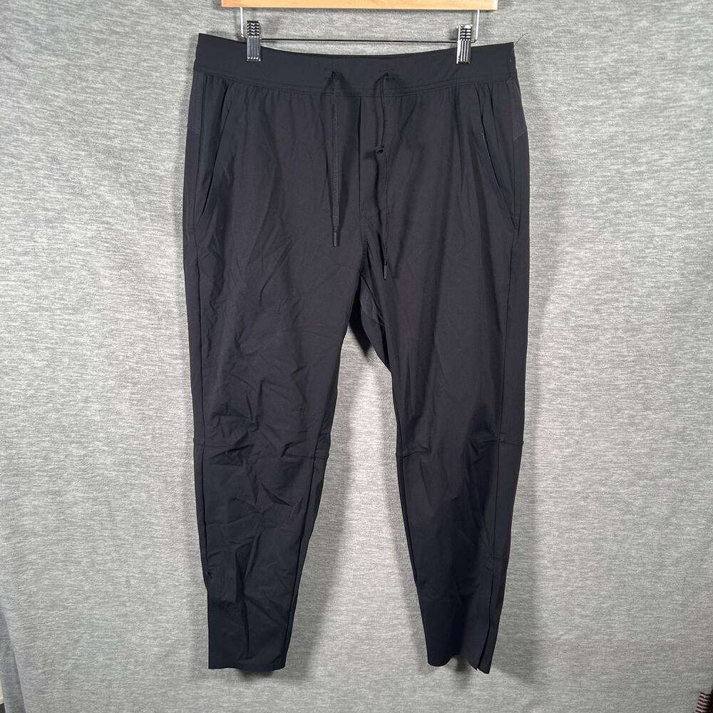 Ten Thousand The Interval Pants Men Large Black Slim Tapered Stretch Zip Hem NEW